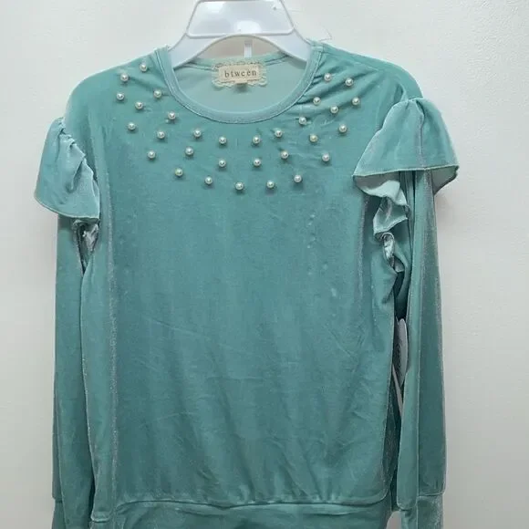 🔥 Btween velvet green 2 pc set sweater & pants sz 12 New - Picture 2 of 5